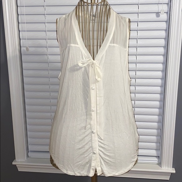 Guess Tops - Guess Blouse